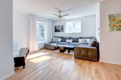 Salon - 