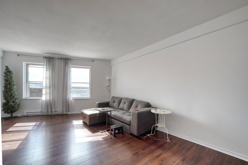 6959 Rue Sherbrooke O. , Montréal (Côte-des-Neiges/Notre-Dame-de-Grâce), QC H4B 1R1 3
