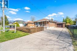 126 ANGELENE STREET Mississauga, ON L5G 1X2