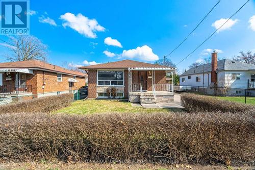 Front porch 50 x 115 lot - 126 Angelene Street, Mississauga, ON 