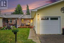 6 BATHURST ROAD Perth, ON K7H 0B2