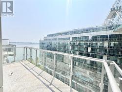 1029 - 39 QUEENS QUAY E Toronto, ON M5E 0A5