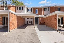 427 KEATS Way Unit# 2  Waterloo, ON N2L 5S7