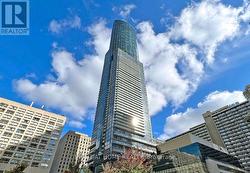 2213 - 386 YONGE STREET Toronto, ON M5B 0A5