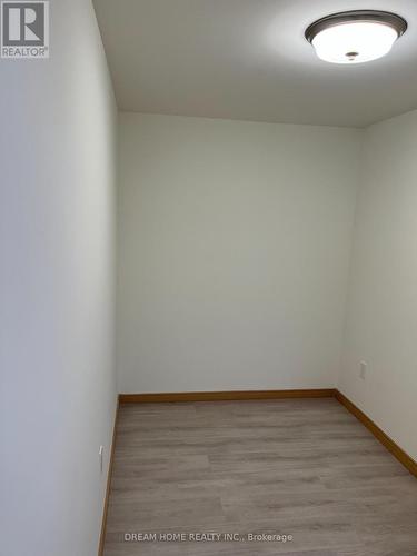B106 - 50 MORECAMBE GATE , Toronto, Ontario M1W 2N6 5