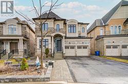 43 MIKE BOSHEVSKI COURT Aurora, ON L4G 3G7