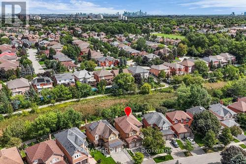 6907 Gracefield Drive, Mississauga, ON 