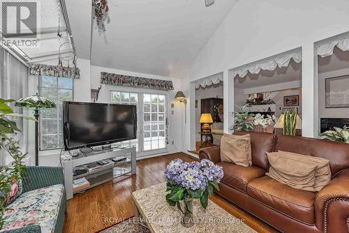 1174 Bonnie Crescent, Ottawa, ON 