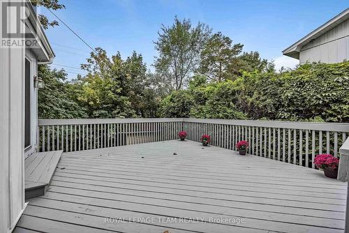 1174 Bonnie Crescent, Ottawa, ON 
