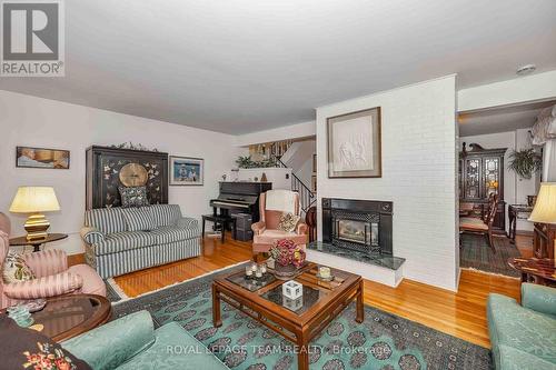 1174 Bonnie Crescent, Ottawa, ON 