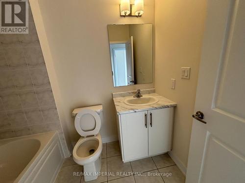 3085 WELSMAN GARDENS , Oakville, Ontario L6H 7Z1 5