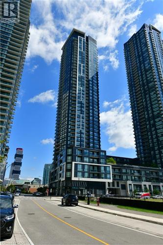 510 CURRAN Place Unit# 2001  Mississauga, ON L5B 0J8