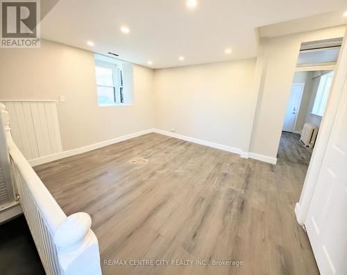 4 - 474 KING STREET , London East (East K), Ontario N6B 1T1 5
