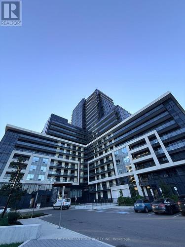 1406 - 3220 WILLIAM COLTSON AVENUE  Oakville, ON L6H 7X9