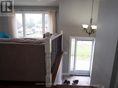 7 PRIDHAM CRESCENT , Essa, Ontario L0M 1B2 2