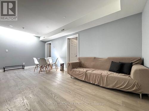 UNIT 1 - 3229 YONGE STREET , Toronto, Ontario M4N 2L3 5