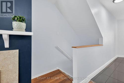 43 Crispin Private, Ottawa, ON 