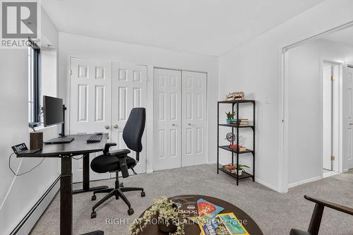 43 Crispin Private, Ottawa, ON 