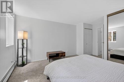 43 Crispin Private, Ottawa, ON 