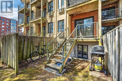 43 Crispin Private, Ottawa, ON 