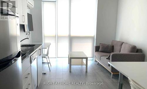 816 - 1900 SIMCOE STREET N , Oshawa, Ontario L1G 4Y3 2