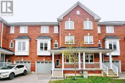 35 - 15 OLD COLONY ROAD Richmond Hill, ON L4E 4L5