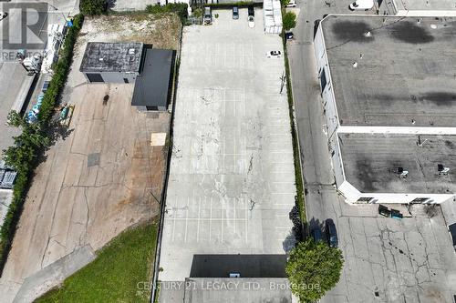 2385 Royal Windsor Drive, Mississauga, ON 