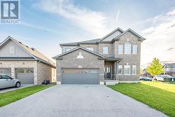 141 CROW STREET  Welland, ON L3B 5N8