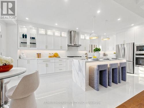 2 Andes Crescent, Vaughan, ON 