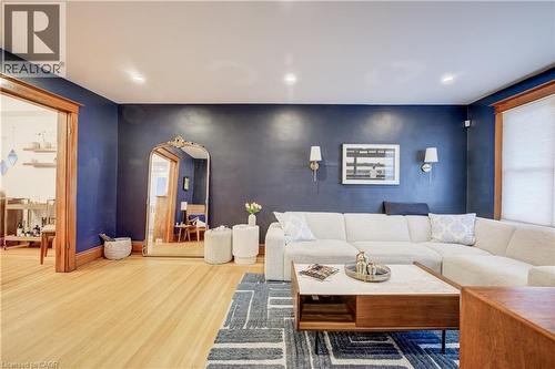 282 PROVINCE Street S , Hamilton, Ontario L8K 2L7 5