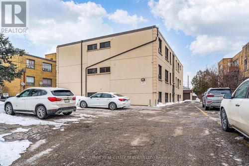 11 - 2637 Keele Street, Toronto, ON 