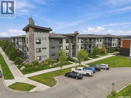 220 223 Evergreen SQUARE  Saskatoon, SK S7W 0W2