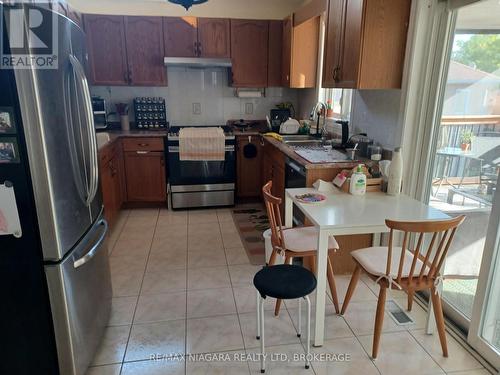 8008 Grossi Court, Niagara Falls (Mt. Carmel), ON 