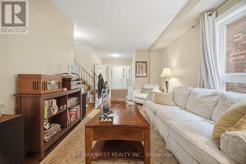 UPPER - 6409 TORRE DRIVE , Mississauga, Ontario L5V 2S5 3