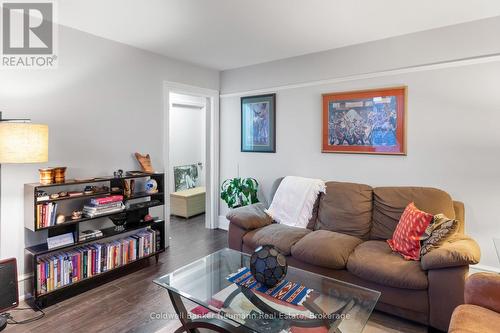 A - 54 YARMOUTH STREET , Guelph (Downtown), Ontario N1H 4G3 3
