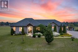 2 HARRY PARKER PLACE Adjala-Tosorontio, ON L0M 1J0