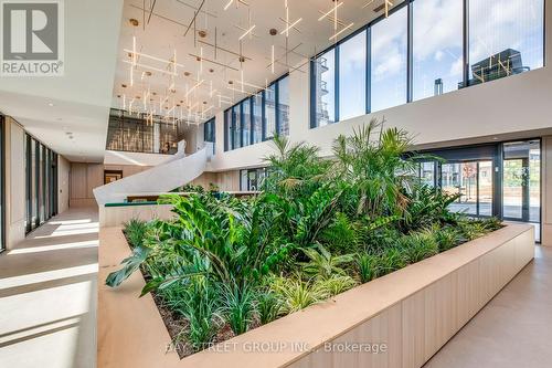 309 - 3079 TRAFALGAR ROAD , Oakville, Ontario L6H 8C5 3