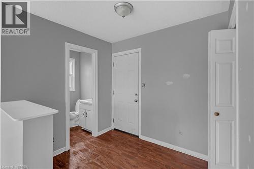 8 Victoria Street, Brantford, ON 