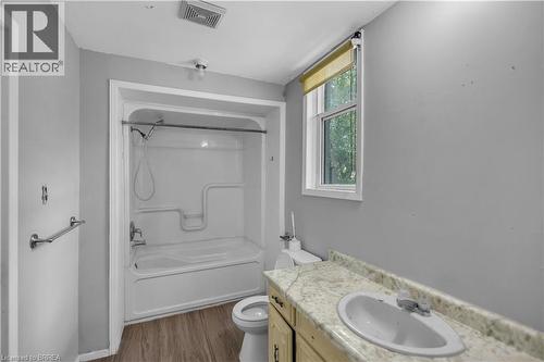 8 Victoria Street, Brantford, ON 