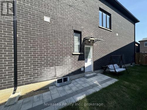 BASEMENT - 39 PETCH AVENUE , Caledon, Ontario L7C 4J8 3