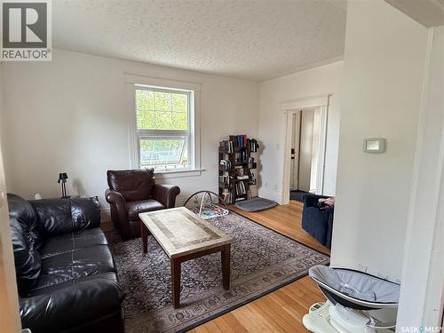 114 Second Street E, Carnduff, SK 