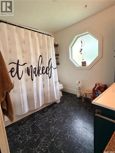 114 Second Street E, Carnduff, SK 