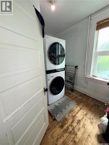 114 Second Street E, Carnduff, SK 