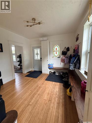 114 Second Street E, Carnduff, SK 