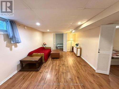92 RAINIER SQUARE , Toronto, Ontario M1T 3A2 3