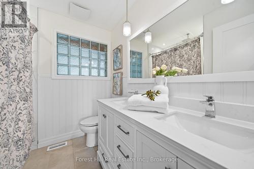 31 Gay Crescent, Kitchener, ON 