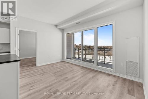601 - 397 CODDS ROAD , Ottawa, Ontario K1K 5C7 5