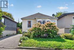 318 SHAKESPEARE STREET Ottawa, ON K1L 5M2