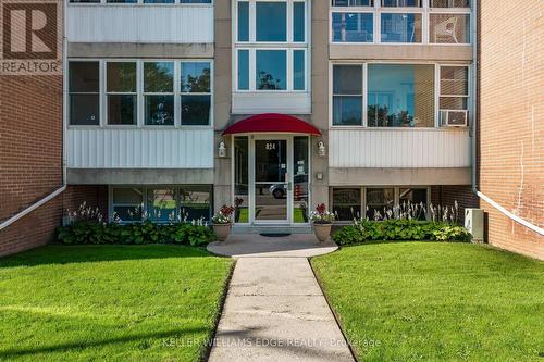 9 - 824 Brant Street, Burlington, ON 