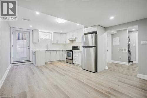 2141 CLEAVER Avenue Unit# LOWER , Burlington, Ontario L7M 3R1 3